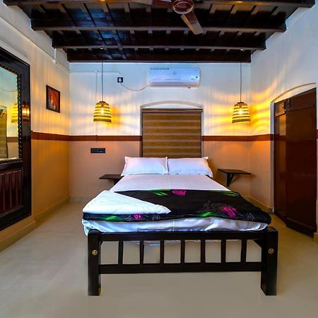 Rams Guest House The Valley Near Kims Hospital Thiruvananthapuram Luaran gambar