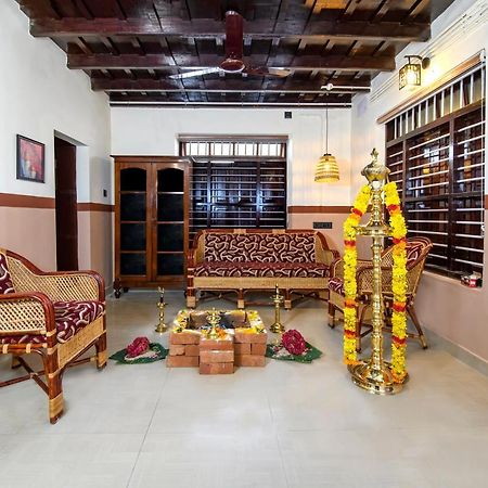 Rams Guest House The Valley Near Kims Hospital Thiruvananthapuram Luaran gambar